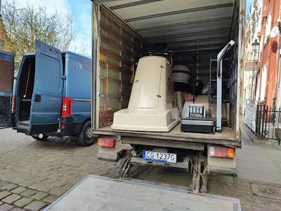 Bagażówka - Transport - Przeprowadzki - Opróżnianie mieszkań, piwnic i strychów